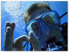 MACIEJ KOZŁOWSKI – „UNDERWATER”