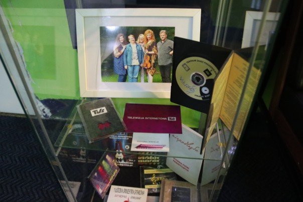 X LECIE TELEWIZJI INTERNETOWEJ TVi